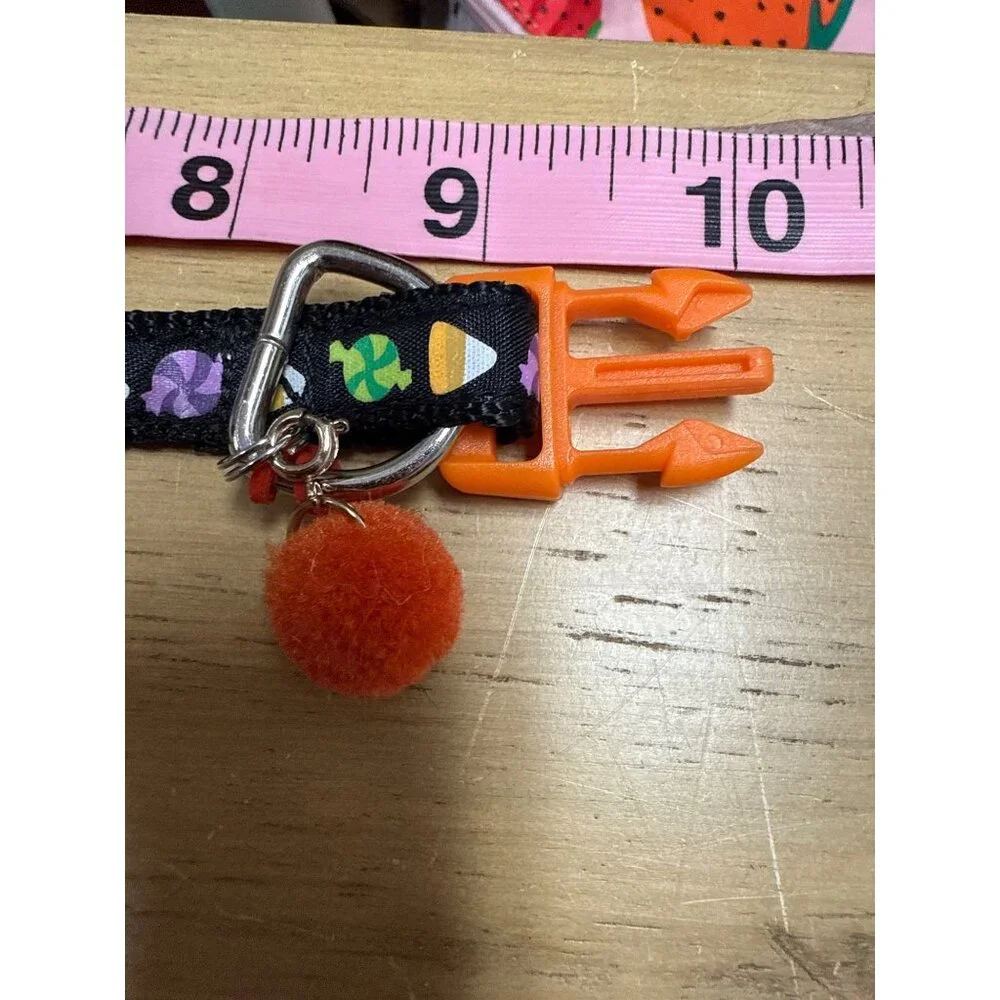 Adjustable Halloween-Themed Cat Collar With Candy Pattern Orange Buckle & Bell C